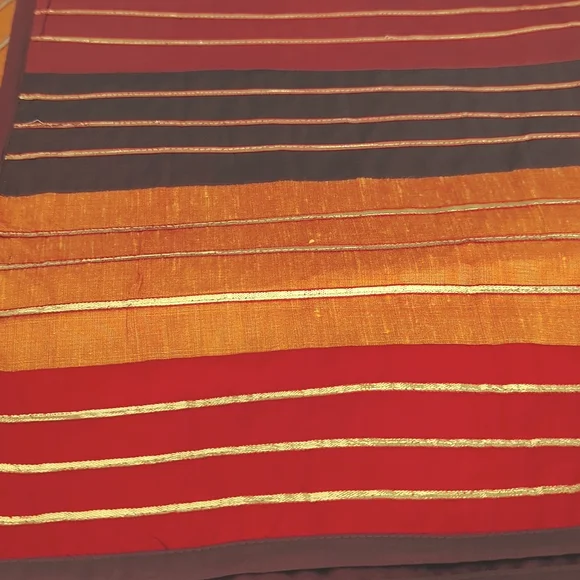 Bianca India table runner - Picture 4 of 6